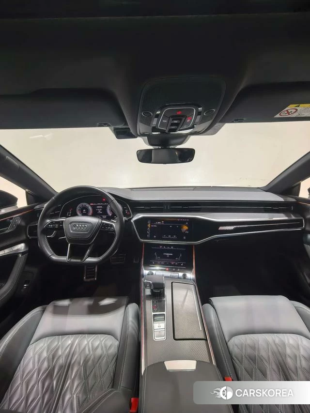 Audi A7L id 3920588 из Китая 14
