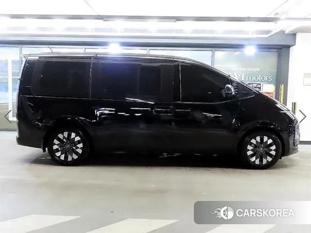 Hyundai Staria id 3616147 из Кореи 13