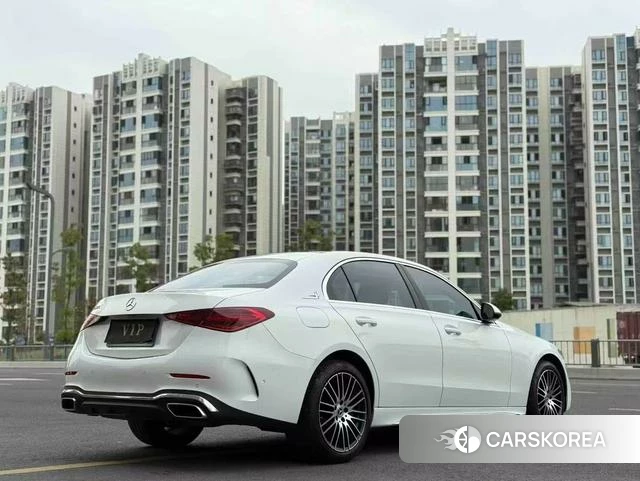 Mercedes-Benz Class C 2025 Белый из Китая, фото 3