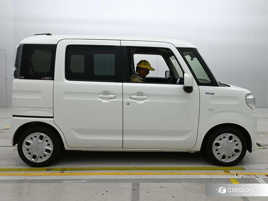 Suzuki Spacia 2022 из Японии, фото 3