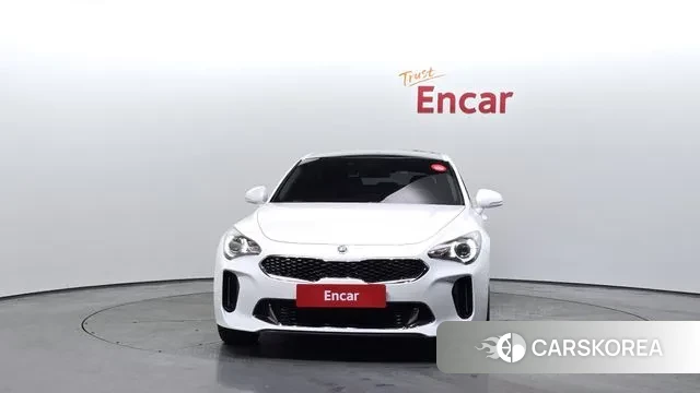 Kia Stinger id 3598564 из Кореи 13