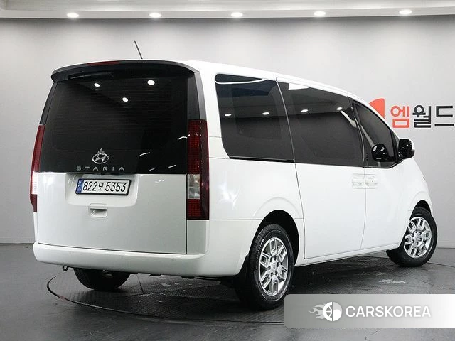 Hyundai Staria id 3889229 из Кореи 13