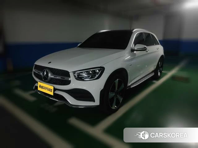 Mercedes-Benz GLC 2023 Белый из Китая, фото 3