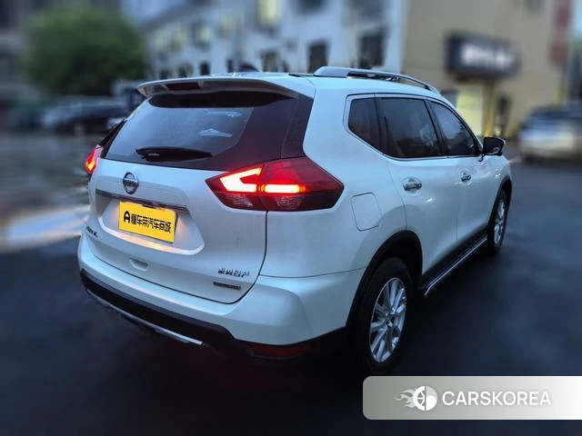 Nissan Qijun 2020 Белый из Китая, фото 3