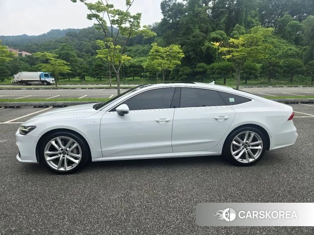 Audi A7 (4K) id 4592807 из Кореи 12