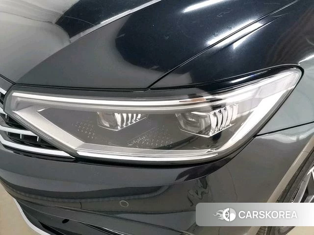 Volkswagen Magotan id 4212488 из Китая 13