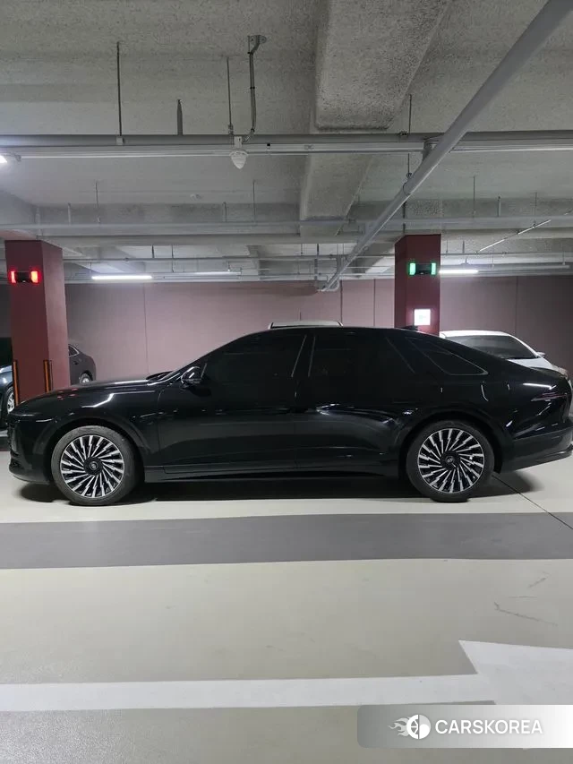 Hyundai Grandeur (GN7) id 3554972 из Кореи 11