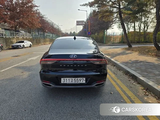 Hyundai The New Grandeur IG id 3402440 из Кореи 13