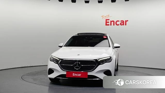 Mercedes-Benz E-Class W214 id 4230150 из Кореи 13