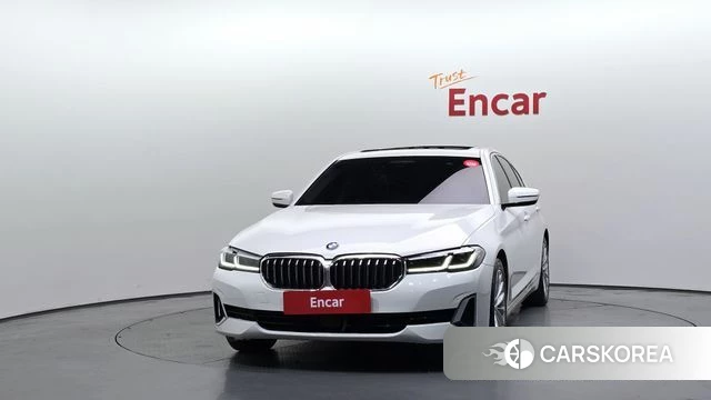 BMW 5 Series (G30) id 4872585 из Кореи 23