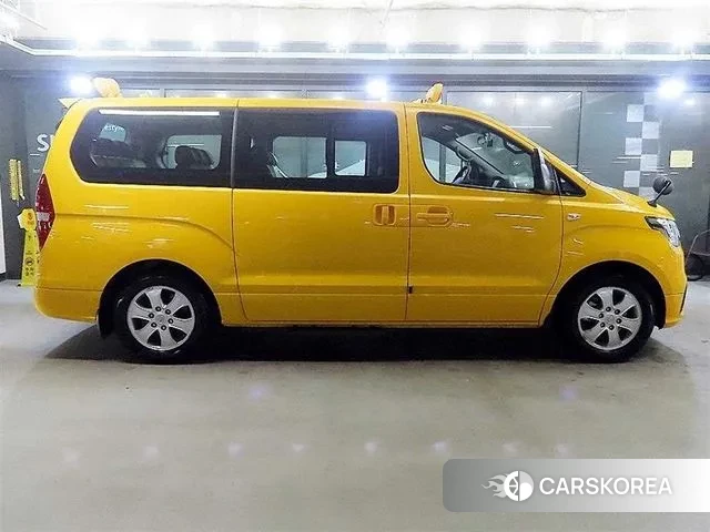 Hyundai The New Grand Starex id 3571093 из Кореи 13