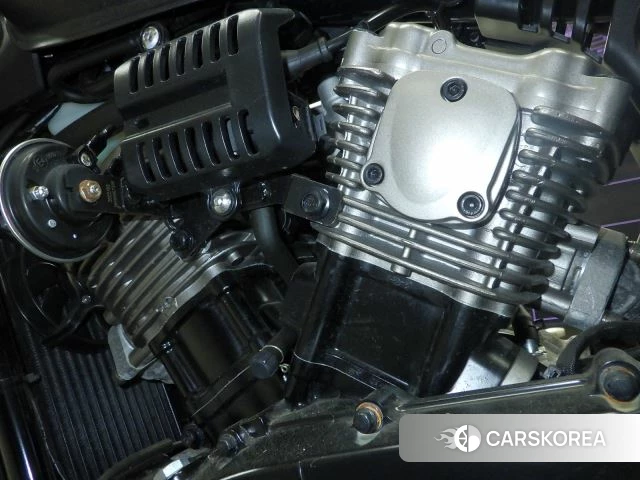 Engine photo