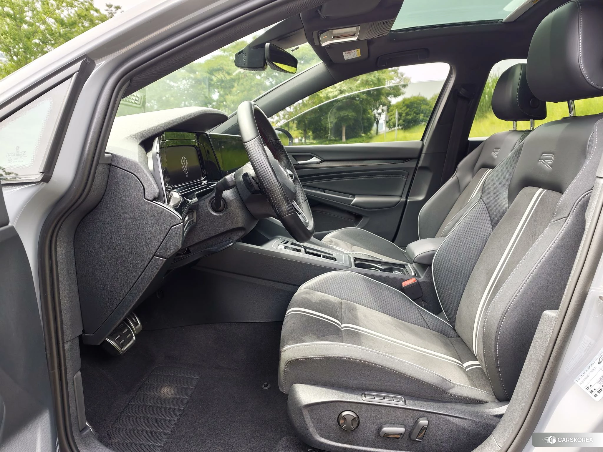 Volkswagen Golf id 4453900 из Китая 9