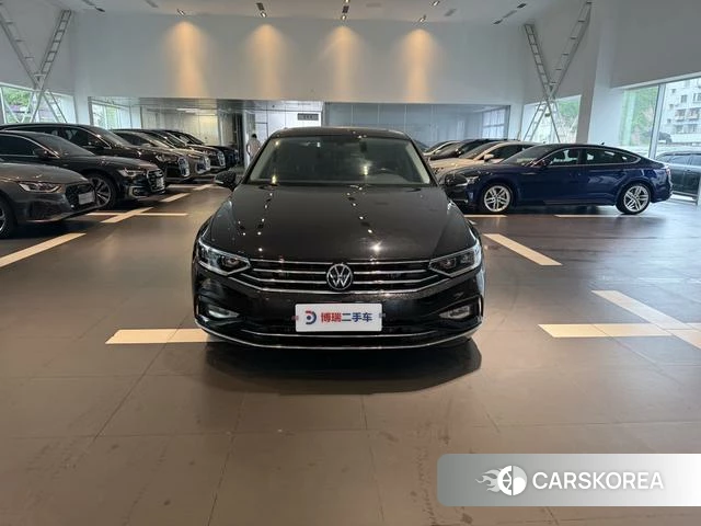 Volkswagen Magotan id 4342289 из Китая 9