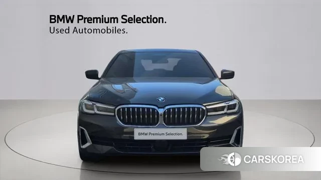 BMW 5 Series (G30) 2023 Серый из Кореи, фото 5