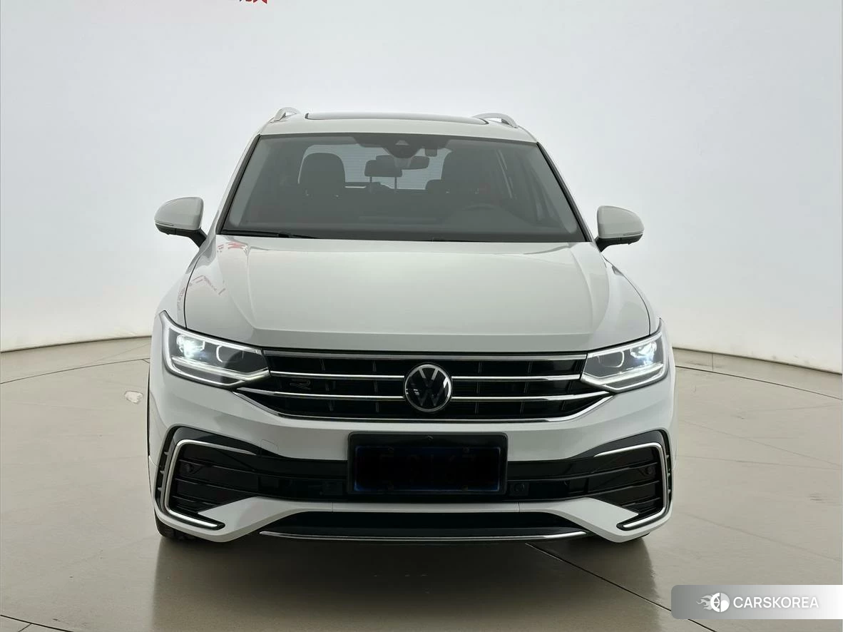 Volkswagen Tiguan L 2021 Белый из Китая, фото 3