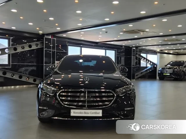 Mercedes-Benz E-Class W214 id 3559996 из Кореи 11