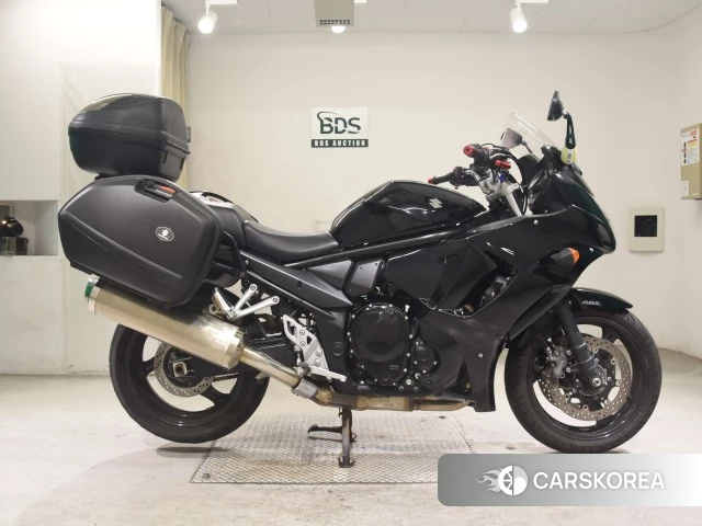 Suzuki BANDIT 1250F 2011 из Японии