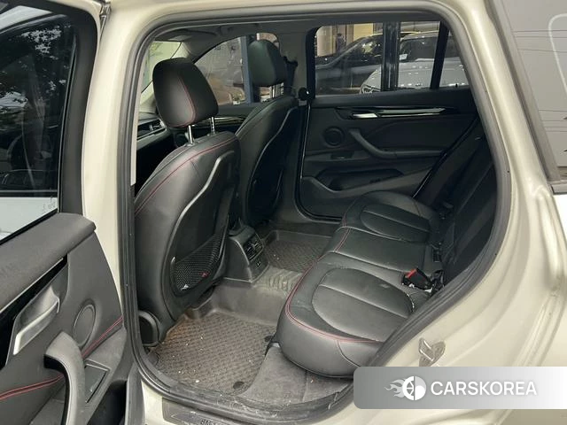 BMW X1 id 4182480 из Китая 9