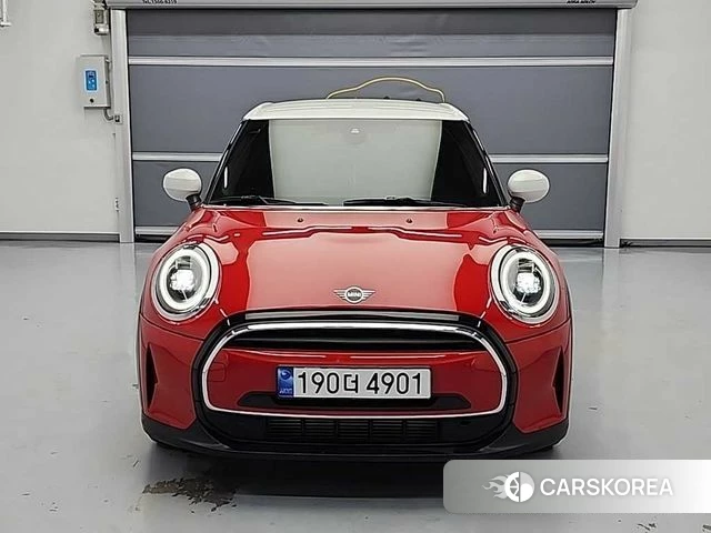 Mini Cooper 2023 Красный из Кореи, фото 3