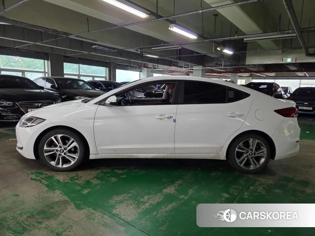 Hyundai Avante AD id 4546976 из Кореи 13