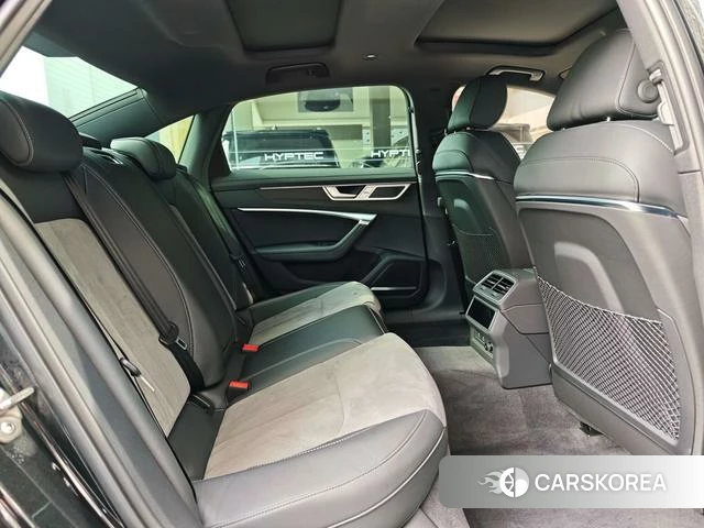 Audi A6L id 4274395 из Китая 10