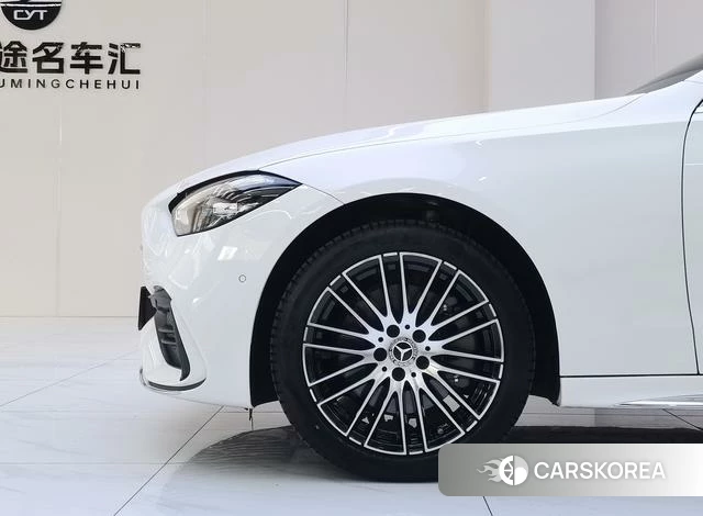 Mercedes-Benz Class C id 4374415 из Китая 16