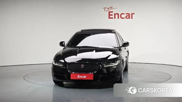 Jaguar XE id 3412911 из Кореи 13