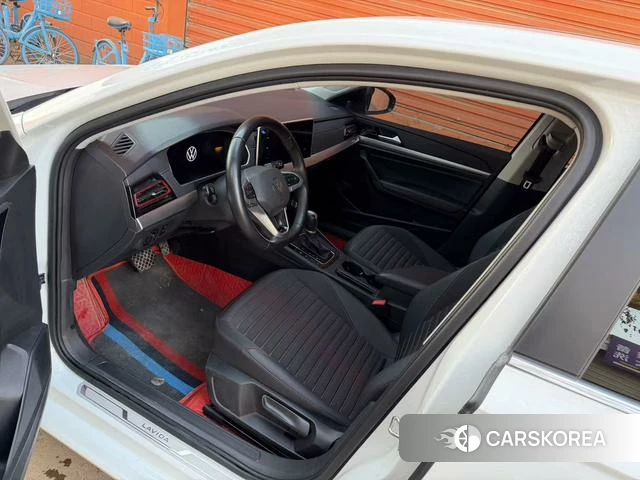 Volkswagen Lavida 2022 Белый из Китая, фото 3
