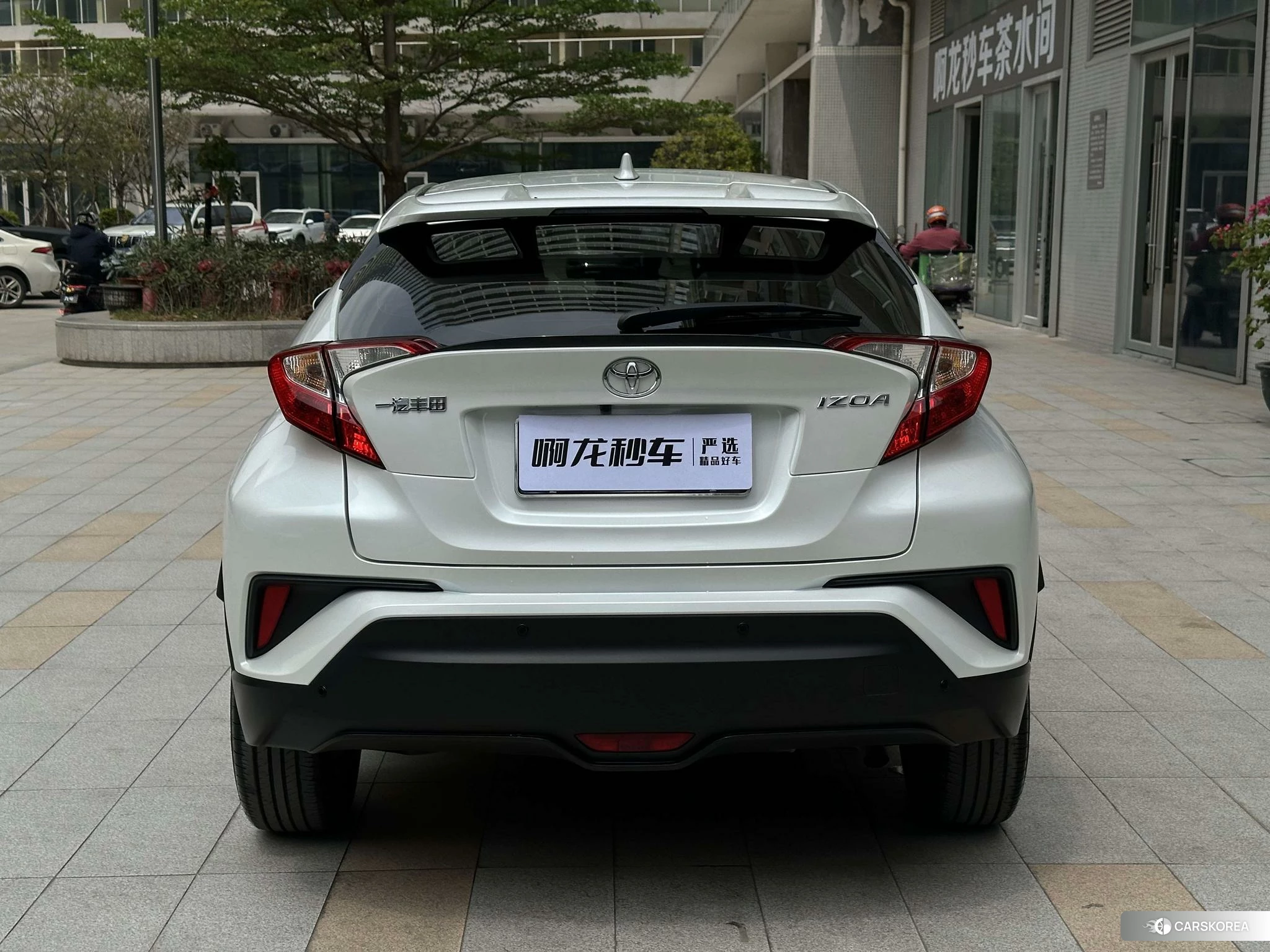 Toyota IZOA id 4406026 из Китая 18