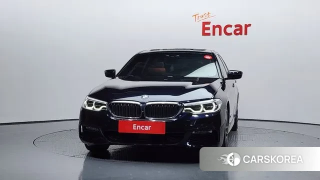 BMW 5 Series (G30) id 3578839 из Кореи 13