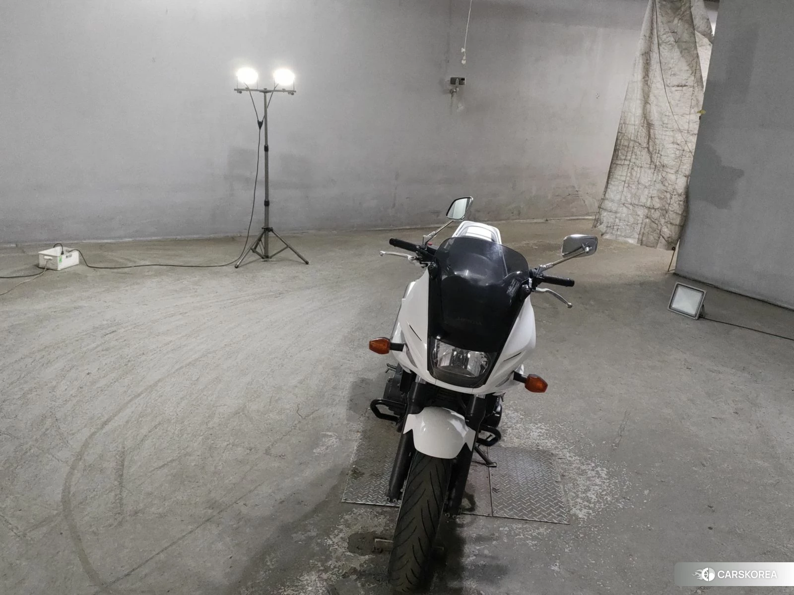 Проданный Honda CB400SF BOLDOR 2010 из Японии, фото 4