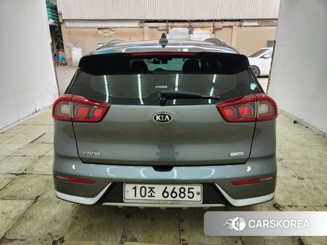 Kia Niro id 4760420 из Кореи 13