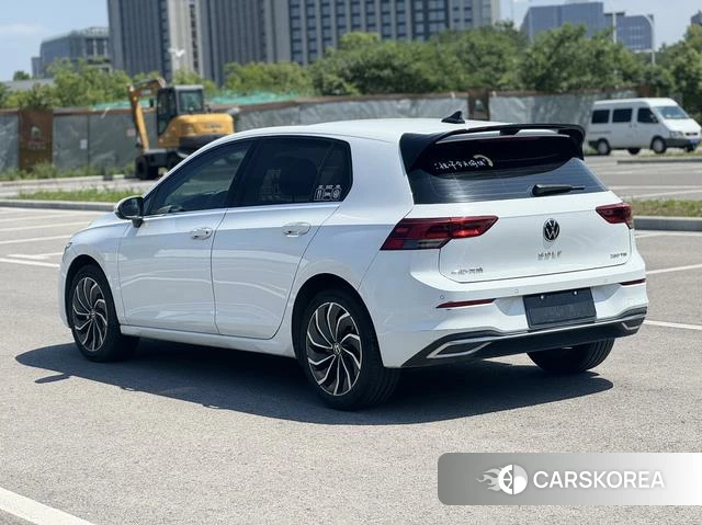 Volkswagen Golf id 4335624 из Китая 9