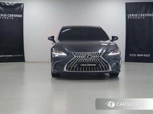Lexus ES300h 7th generation 2025 Серый из Кореи, фото 6