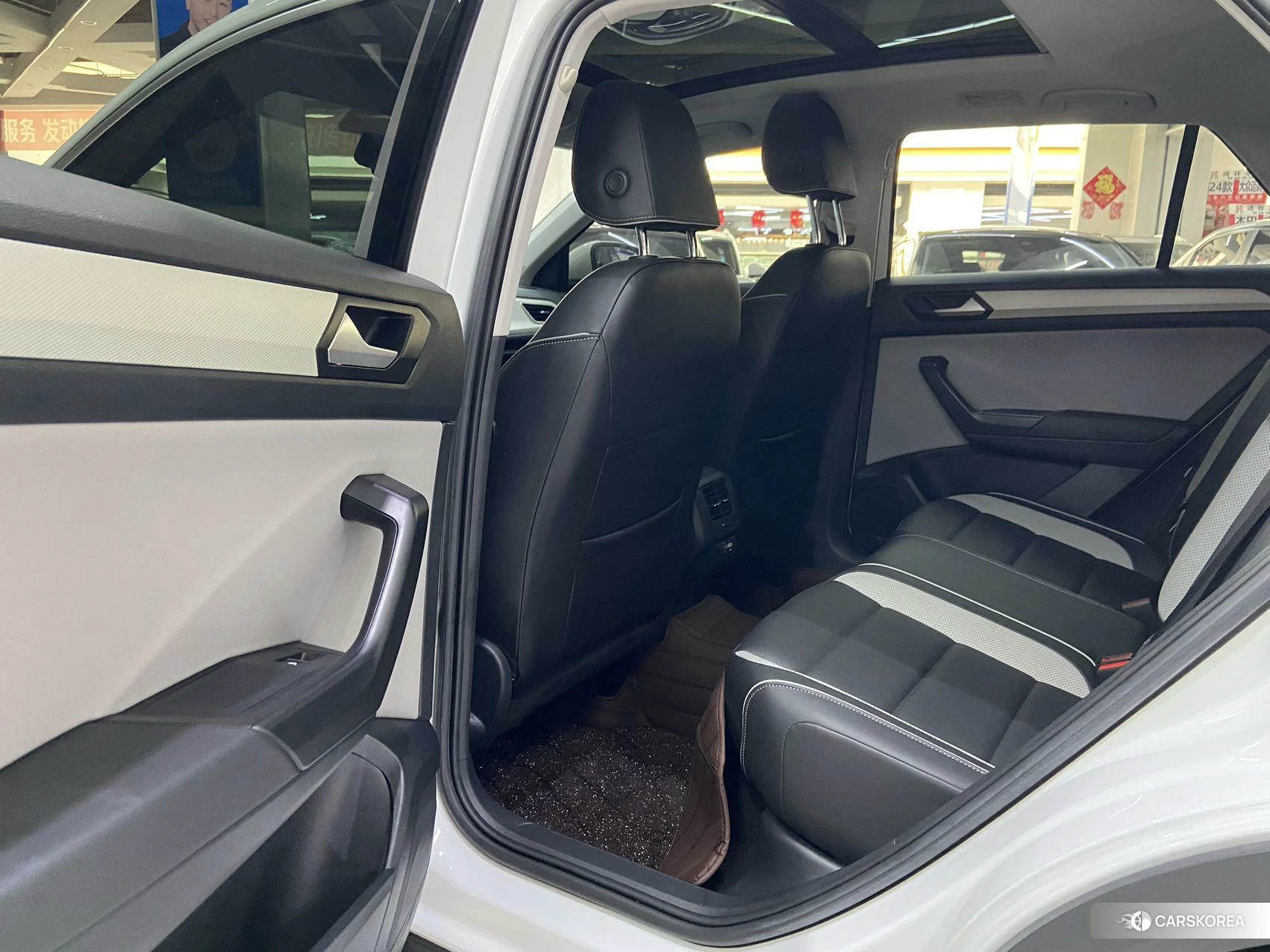 Volkswagen T-Roc id 4514711 из Китая 15