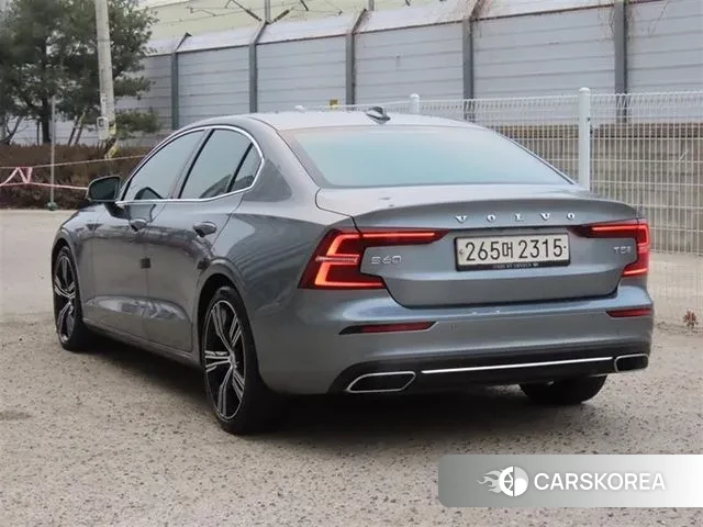 Volvo S60 3rd generation id 3703379 из Кореи 12