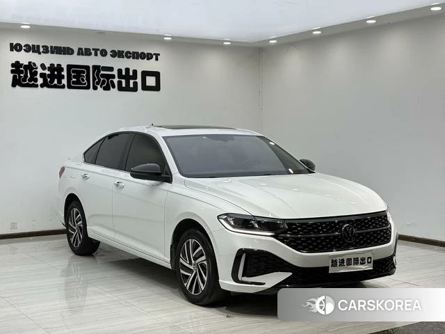 Volkswagen Lavida 2023 Белый из Китая, фото 5