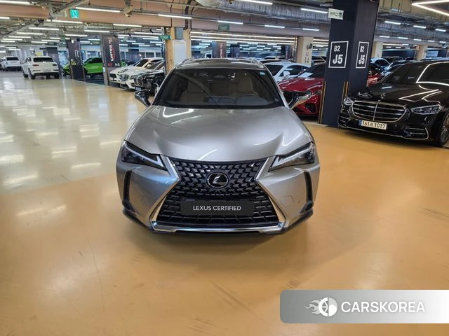 Lexus UX300h id 4691187 из Кореи 12