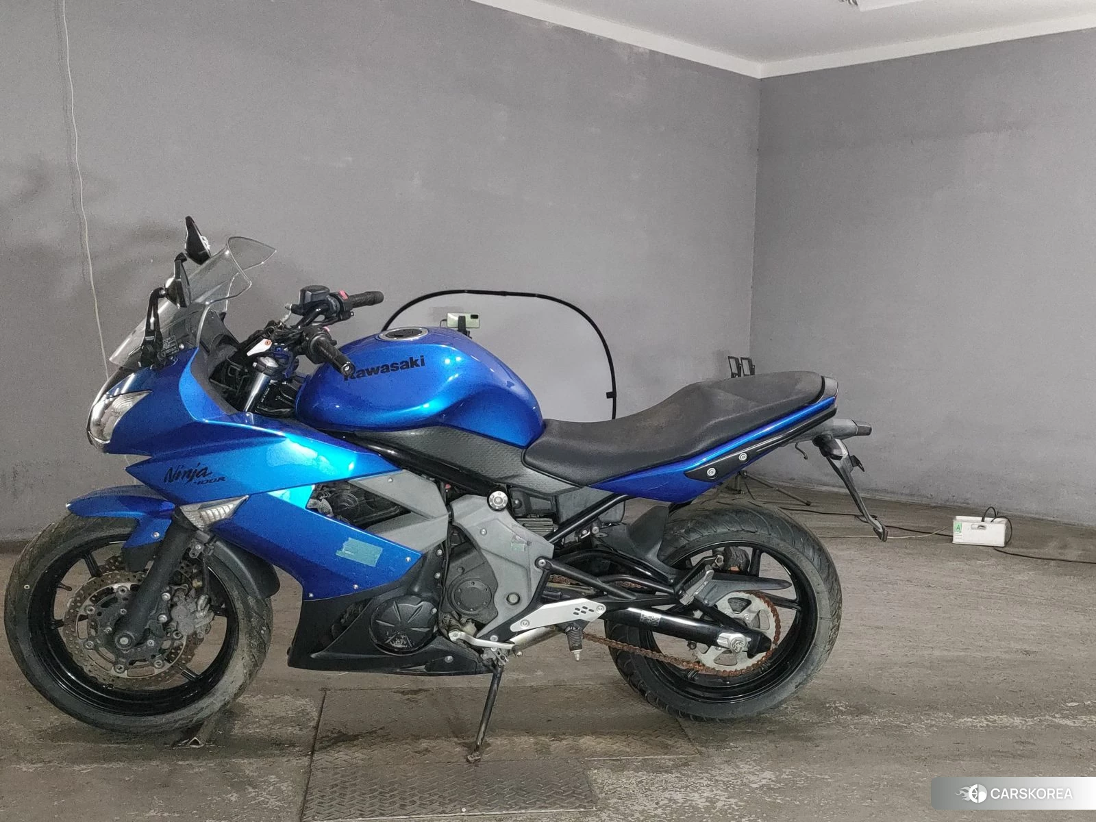 Проданный Kawasaki NINJA 400R 2013 из Японии