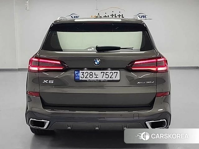 BMW X5 (G05) 2023 Песочный из Кореи, фото 3