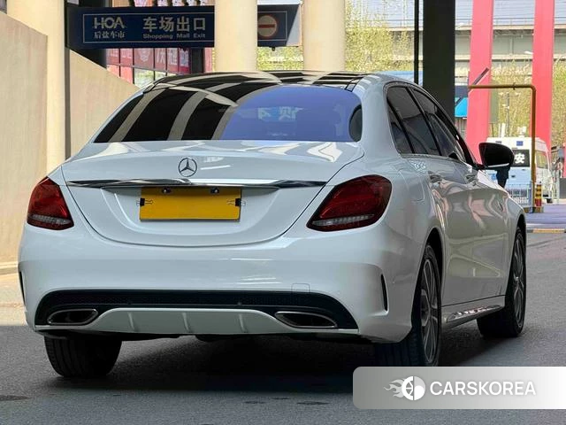 Mercedes-Benz Class C 2018 Белый из Китая, фото 4