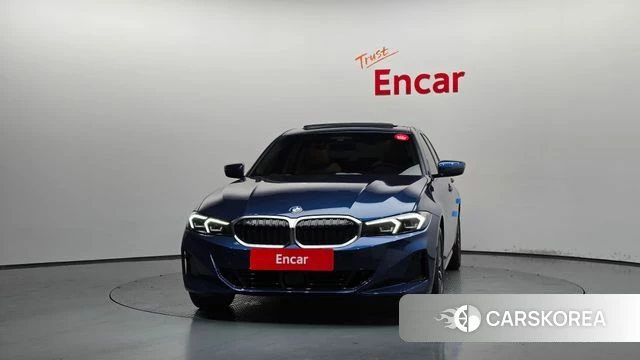 BMW 3 Series (G20) id 4696477 из Кореи 23