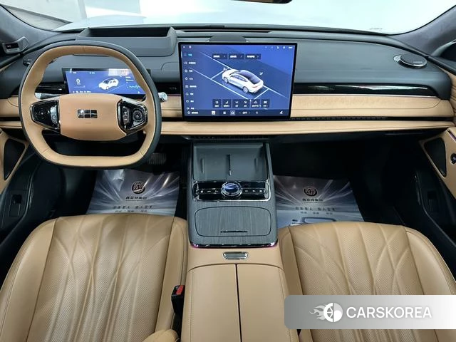 Geely Galaxy Galaxy Sparkle 8 PHEV id 3939327 из Китая 18