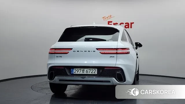 Genesis GV70 id 3405882 из Кореи 13