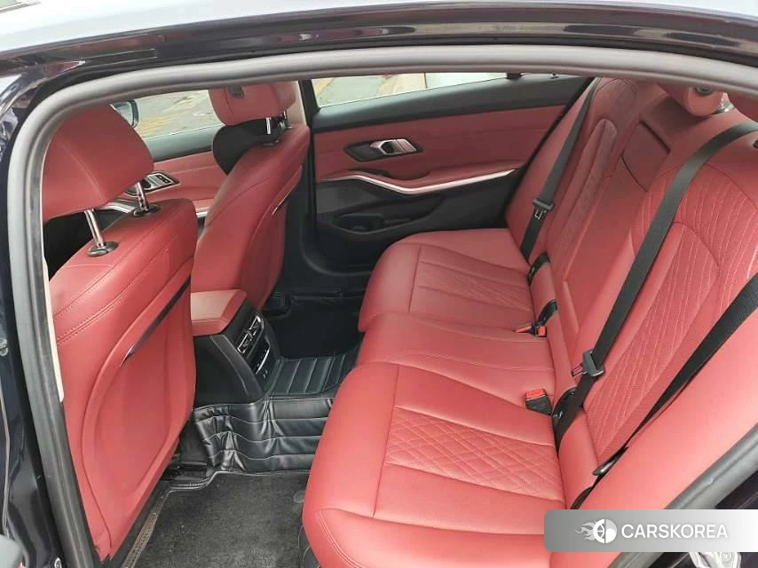 BMW i3 2023 Черный из Китая, фото 3