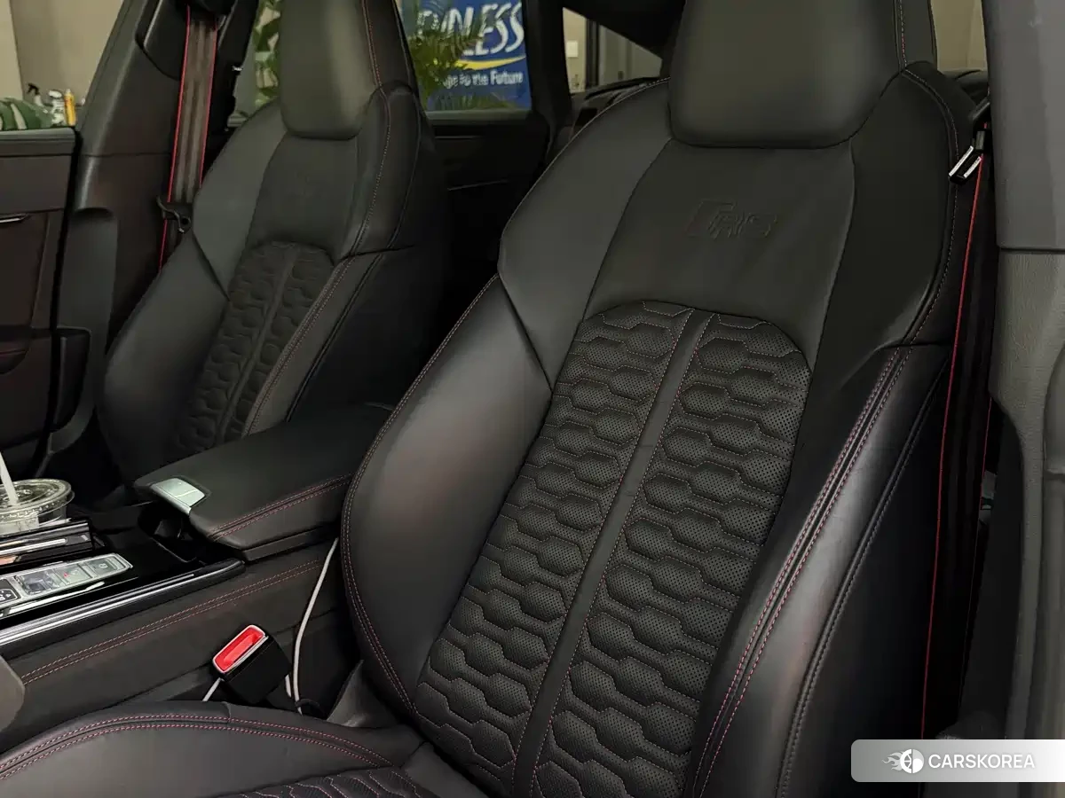 Audi RS 7 2024 Черный из Китая, фото 4