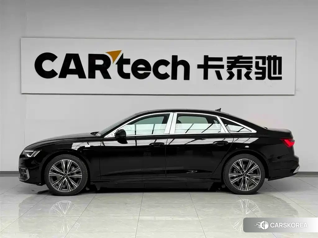 Audi A6L 2026 Черный из Китая, фото 3