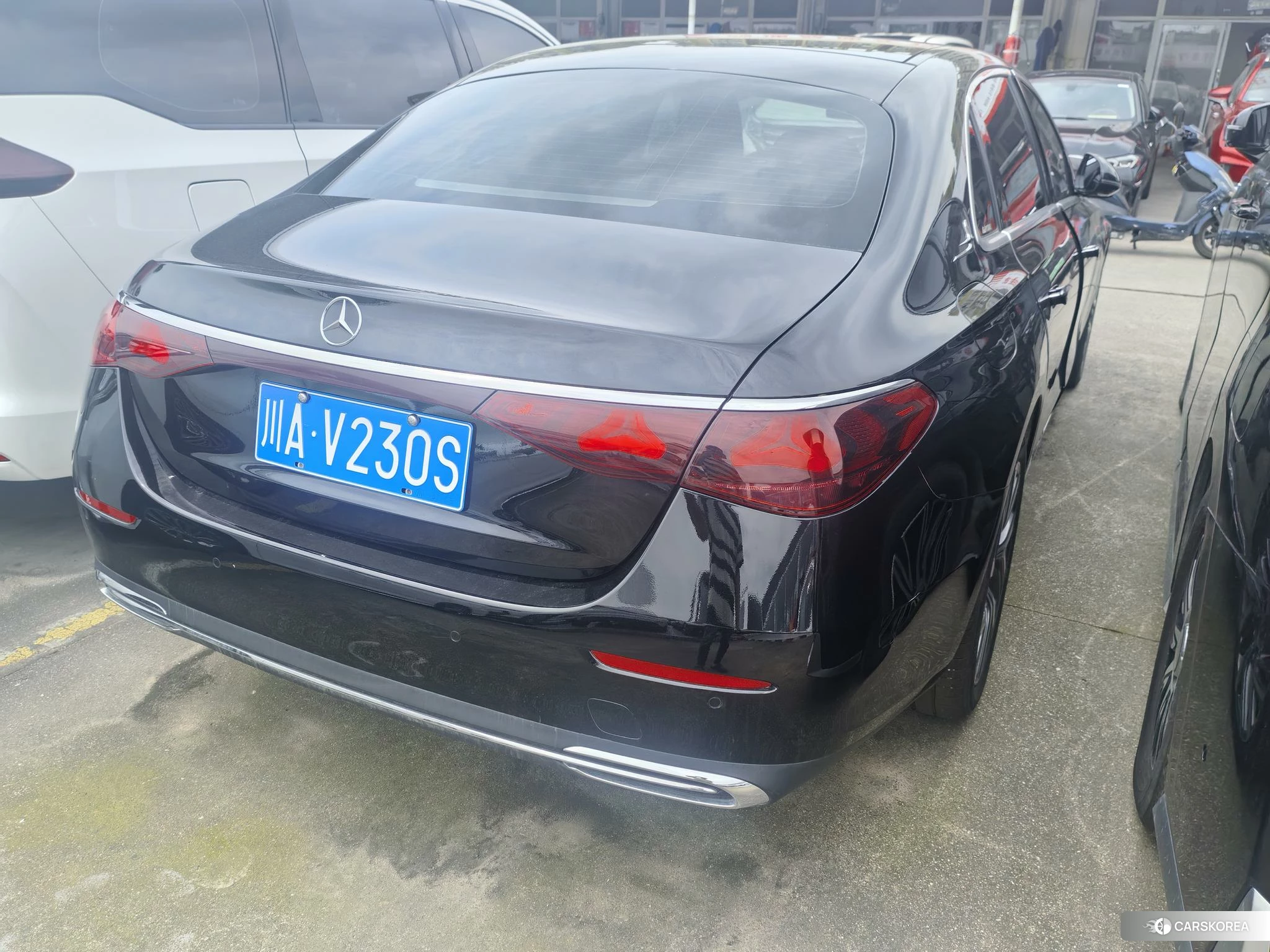 Mercedes-Benz E-Class id 4513845 из Китая 10