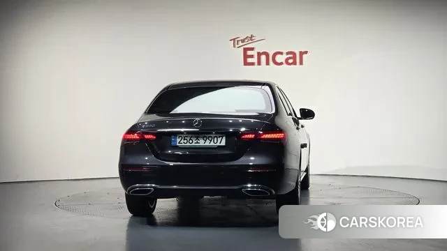 Mercedes-Benz E-Class W213 id 3207997 из Кореи 13